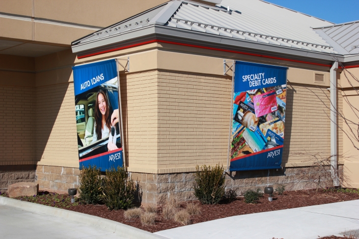 Hospital Signage, Building Signage, Exterior Signage, Outdoor Graphics, Outdoor Marketing