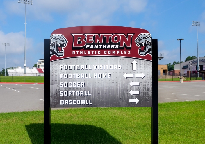 Hospital Signage, Building Signage, Exterior Signage, Outdoor Graphics, Outdoor Marketing