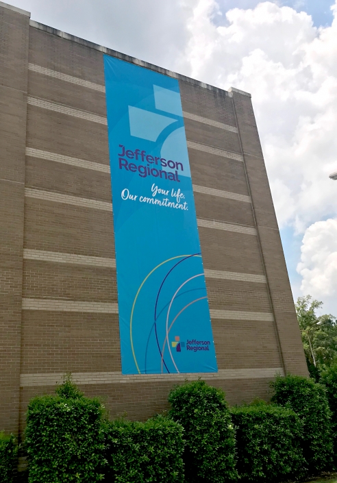 Hospital Signage, Building Signage, Exterior Signage, Outdoor Graphics, Outdoor Marketing